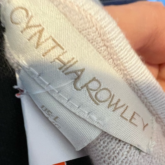 ON SALE!! CYNTHIA ROWLEY Cream Knit Fabric Dress $4.99 shipping - Picture 2 of 8